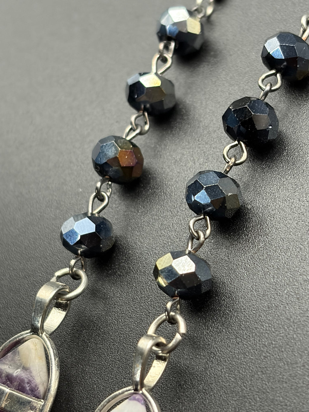 Dull Aura Bead Earrings with Chevron Amethyst Points