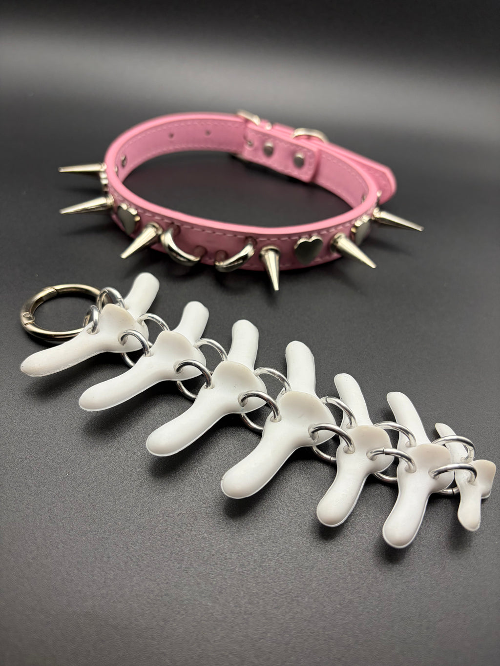 Pink Hearts Vertebra Collar