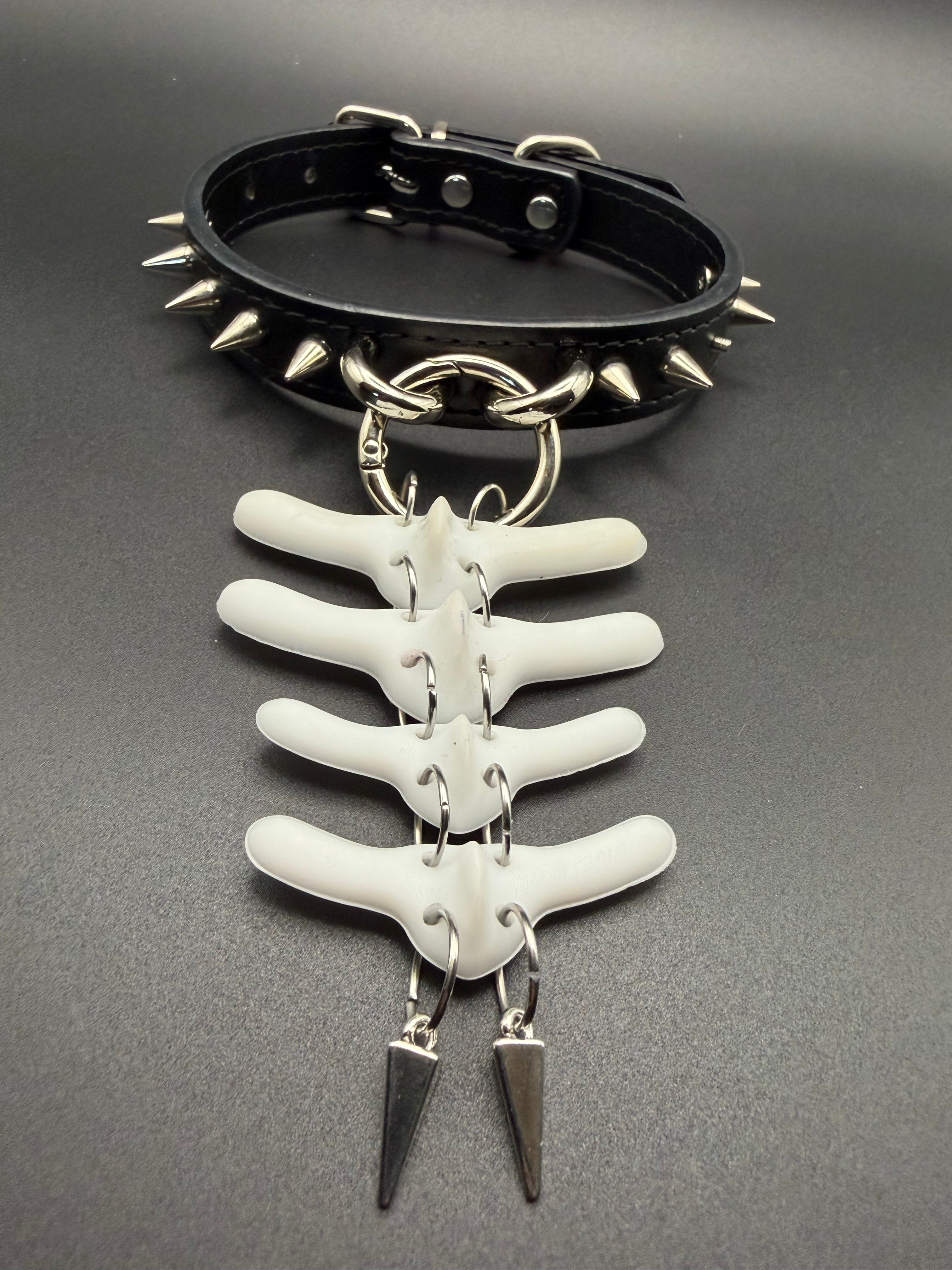 Small Swappable Vertebra Collar (Black / White)